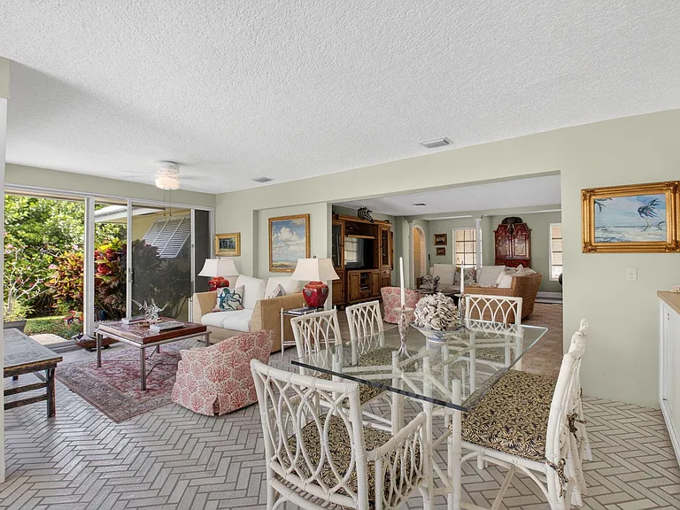30 Spanish River Dr — Photo 6