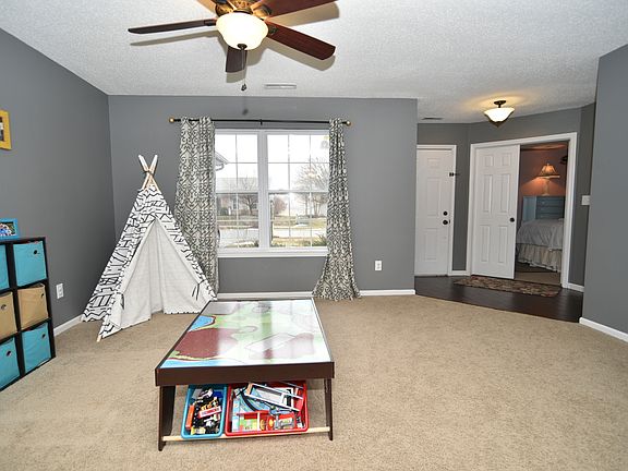 2nd image of 19541 Amber Way