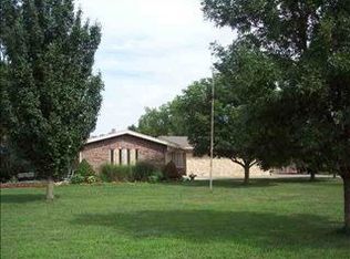 18679 Harveyville Rd, Harveyville, KS 66431