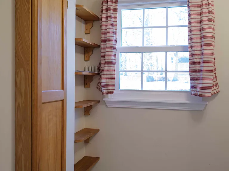 8693 Arbutus Dr — Photo 19