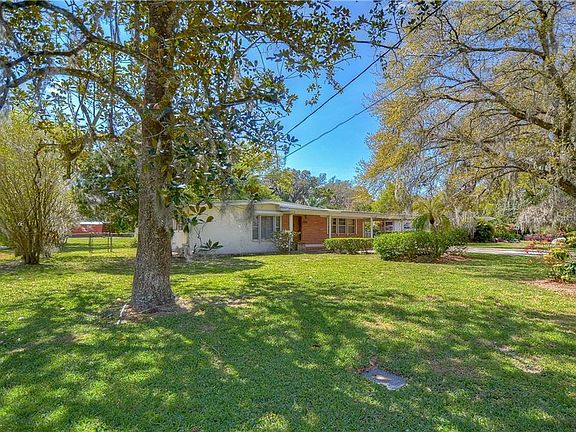 4th image of 11914 Riverhills Dr