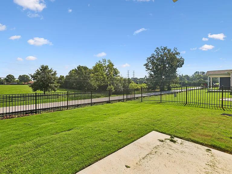 7608 Nightingale Ct — Photo 29