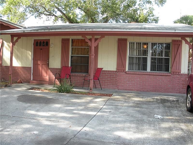1st image of 1011 Coconut Dr