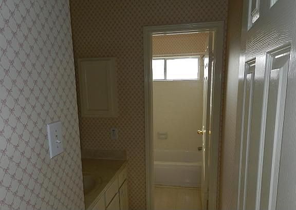 5th image of 9626 Brookhaven Park Dr