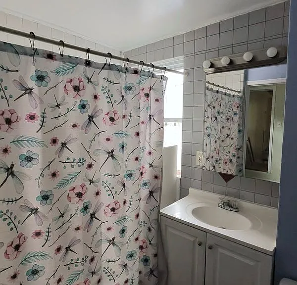 826 S Clinton Ave #B — Photo 8