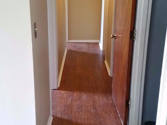 5th image of 1085 Pennebaker Dr