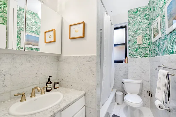 Sold by Compass | media 19