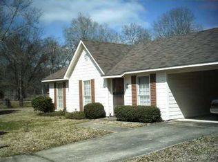 1696 Ravenwood Ln, Pearl, MS 39208