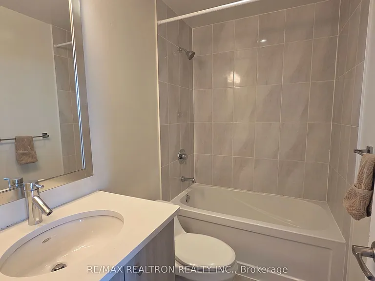 825 Church St #1105 — Photo 15