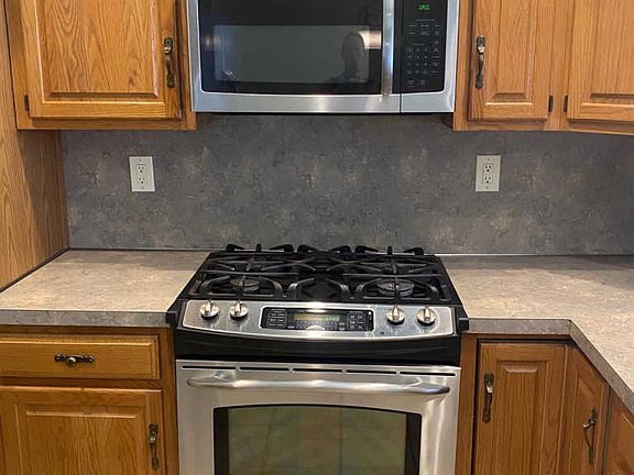 3rd image of 11105 Kirby Dr