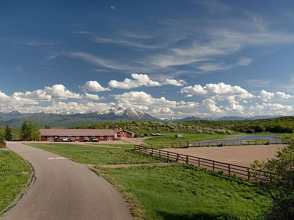 2nd image of 569 Overlook Dr