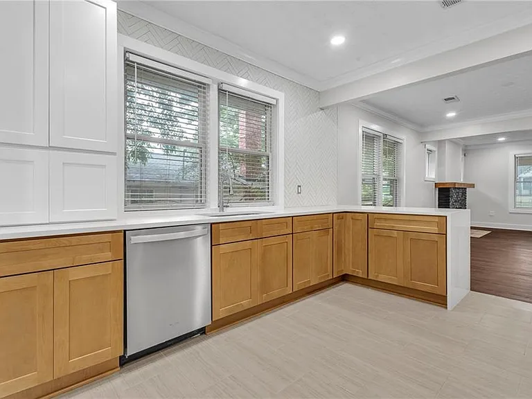 265 Haas Ave SE — Photo 14