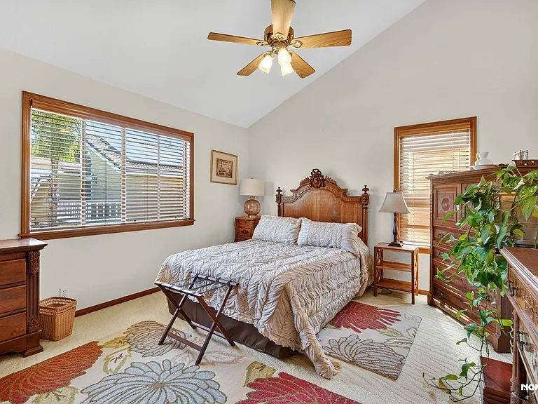 10317 Oak Ranch Ln — Photo 23