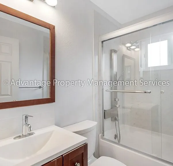 5936 Singing Hills Ave — Photo 9