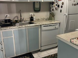 6900 N Kendall Dr APT A205, Pinecrest, FL 33156