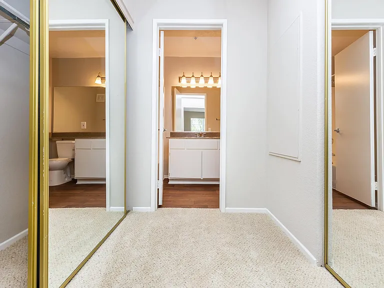 Wood Canyon Villas — Photo 22