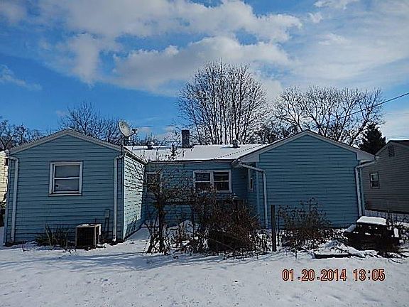 3rd image of 3118 Finley St