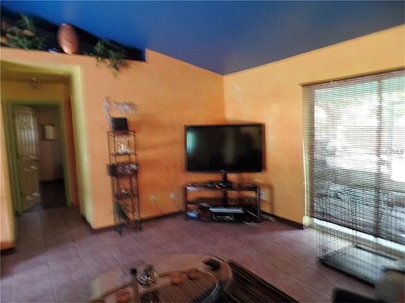 2nd image of 2968 N Salford Blvd