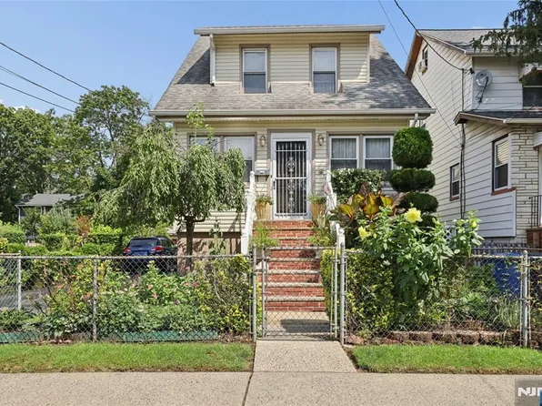 205 Warren Street, Englewood, NJ 07631