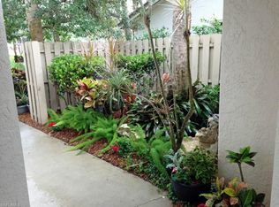 115 Cypress View Dr, Naples, FL 34113