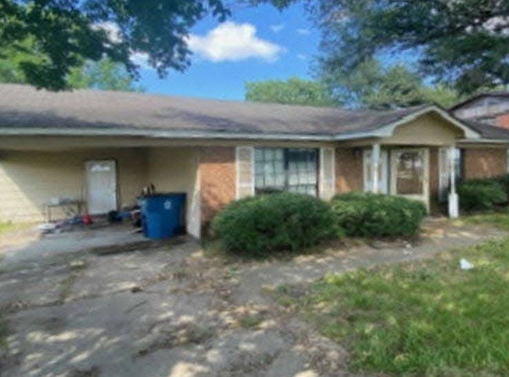 813 Sasse St, Clarksdale, MS 38614 Zillow