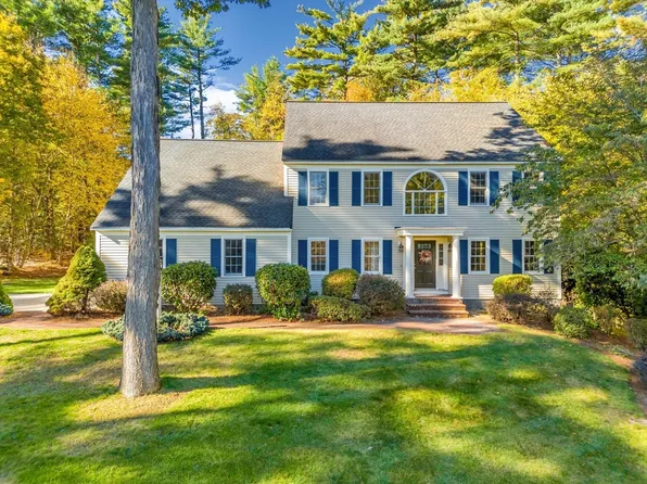 7 Woodfield Rd, Acton, MA 01720