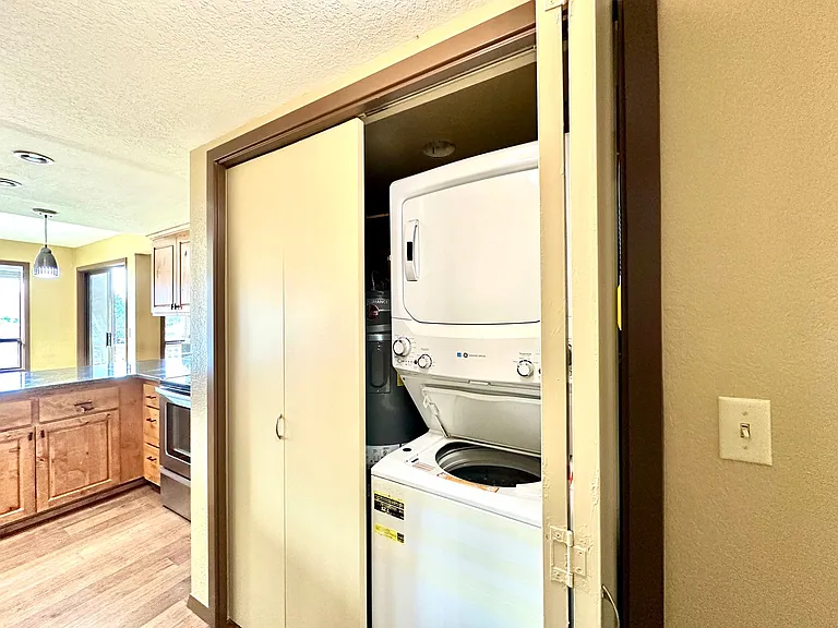 11642 100th Ave NE #305 — Photo 13