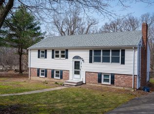 10 Big Blue Dr, Milton, MA 02186
