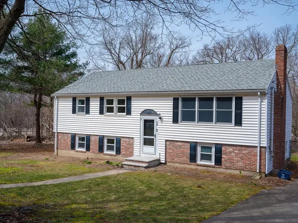10 Big Blue Dr, Milton, MA 02186