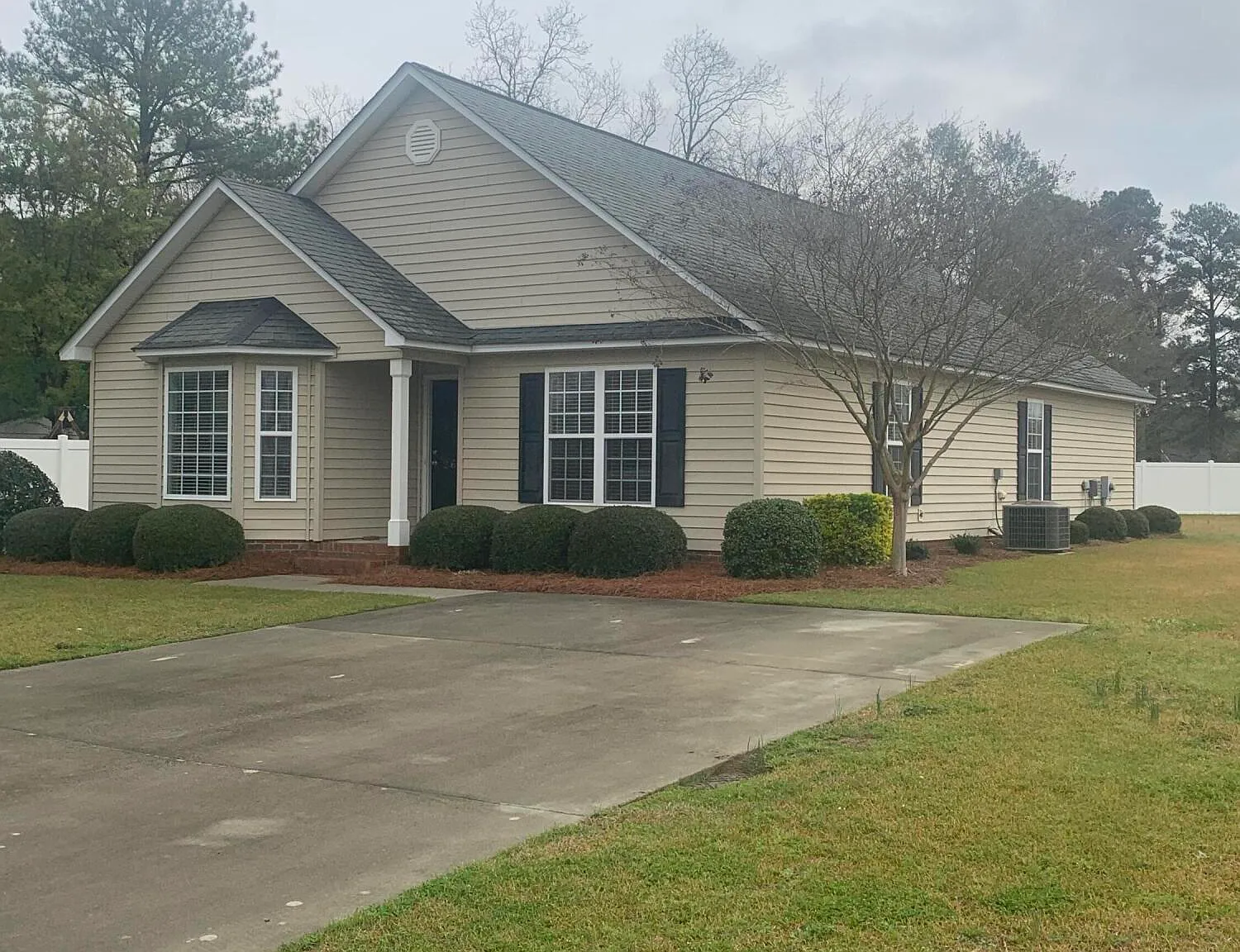 3 bed, 2.0 bath, $1,750 — Photo 1