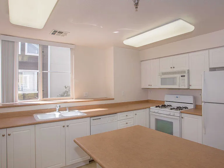 Island Kitchen