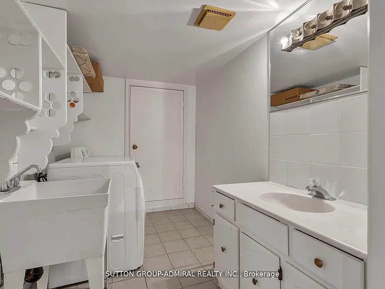 116 Goulding Ave — Photo 43