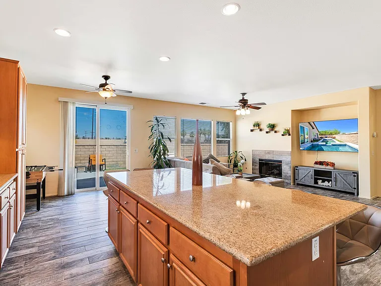 49990 Eastwood Ln — Photo 9