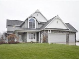 6635 Thorn Edge Ct NE, Rockford, MI 49341
