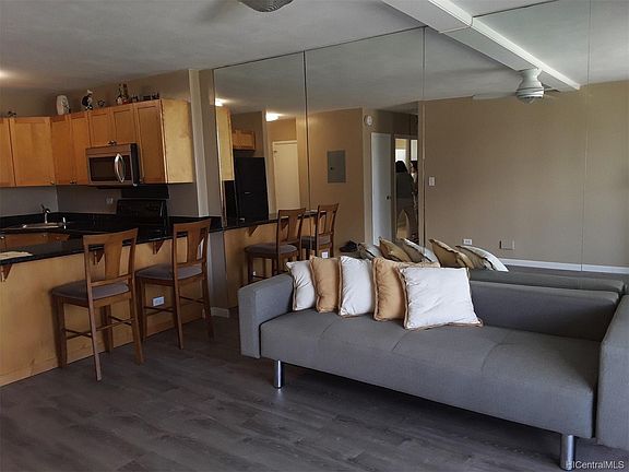 2nd image of 430 Kaiolu St APT 1002