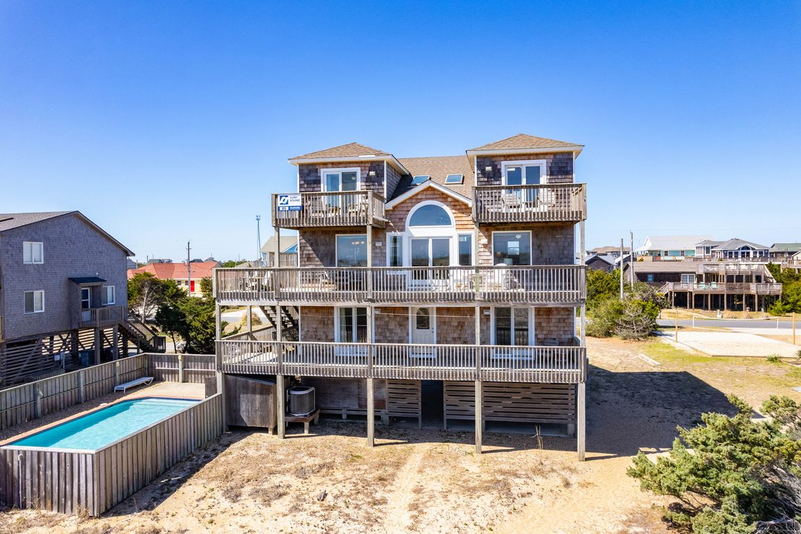 25267-Sea-Isle-Hills-Rear-Exterior