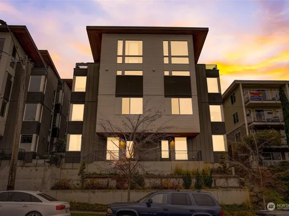 3062 SW Avalon Way #C, Seattle, WA 98126