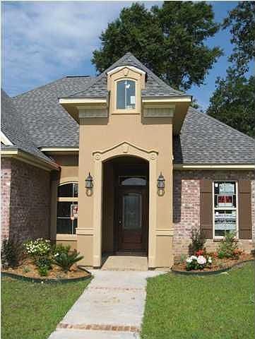 2nd image of 100 Moss Creek Dr