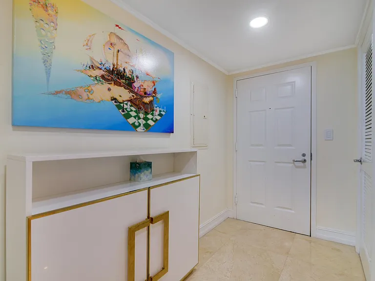 16699 Collins Ave #3204 — Photo 12