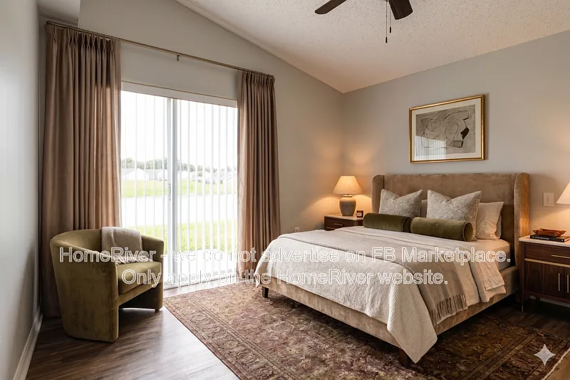 3 bed, 2.0 bath, 1108 sqft, $1,850 — Photo 3