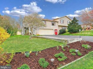 4 Grant Cv, East Berlin, PA 17316