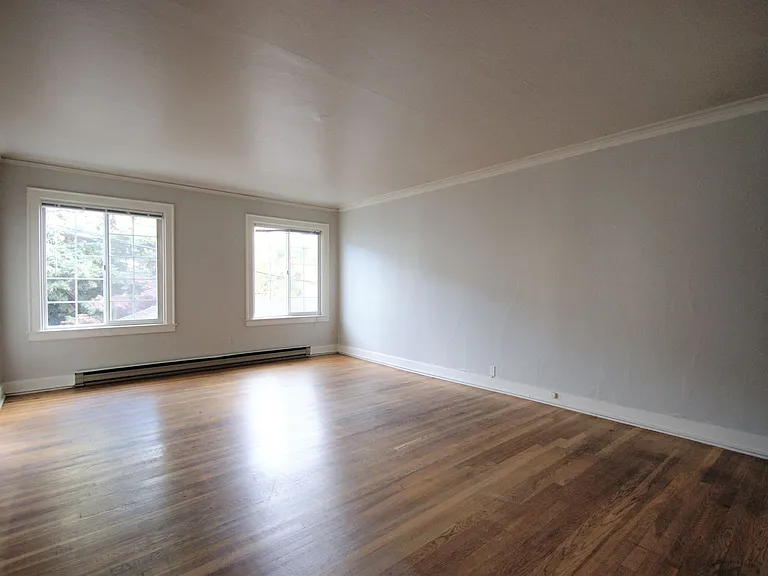 3008 Harvard Ave E — Photo 7