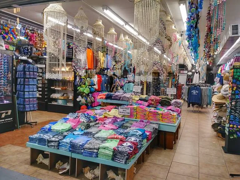 Shopping at John's Pass!