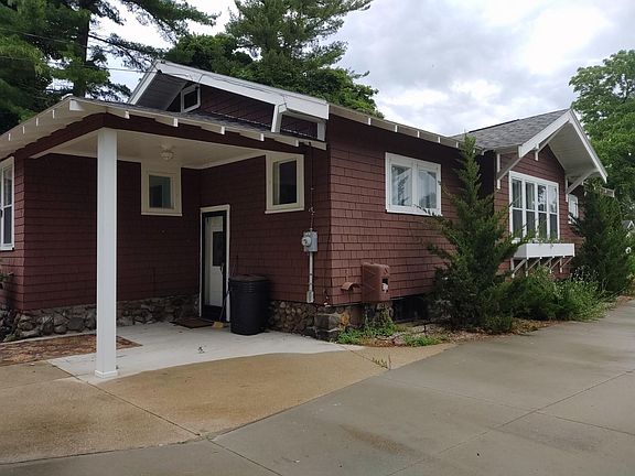 2nd image of 237 N 6th St