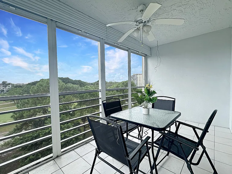 535 Oaks Dr #504 — Photo 21