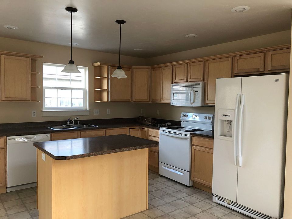 173 Silverberry St, Hamilton, MT 59840 Zillow