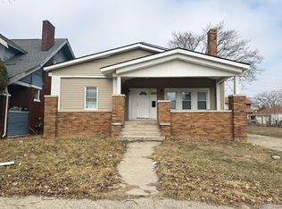 162 Puritan St, Highland Park, MI 48203