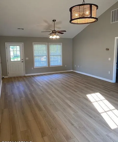 4364 Owendon Dr — Photo 2