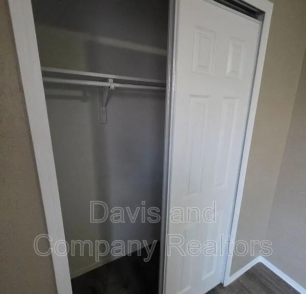 4412 Saint Andrews Dr #B — Photo 21