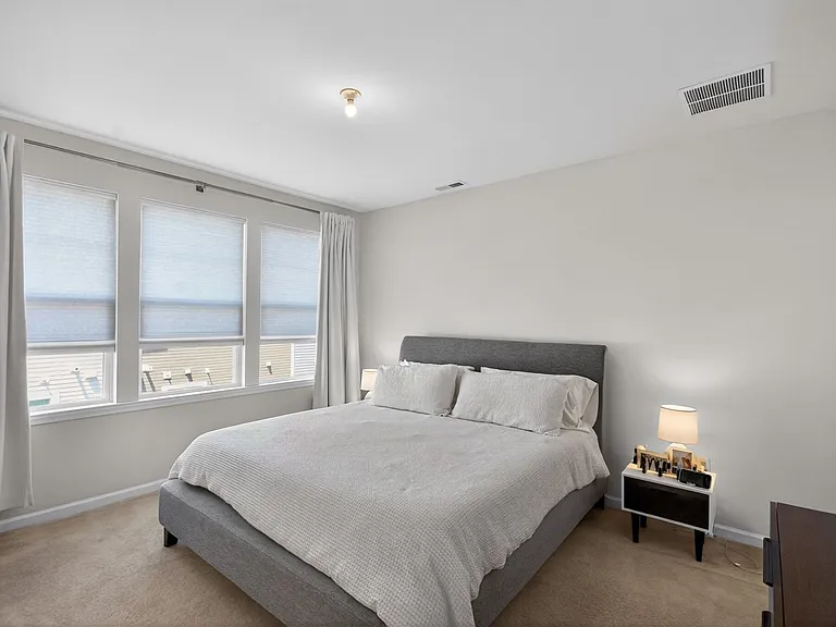 342 South Dr — Photo 19